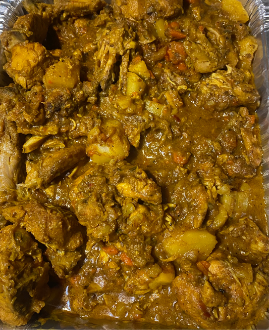 Curry chicken feeds 20-25
